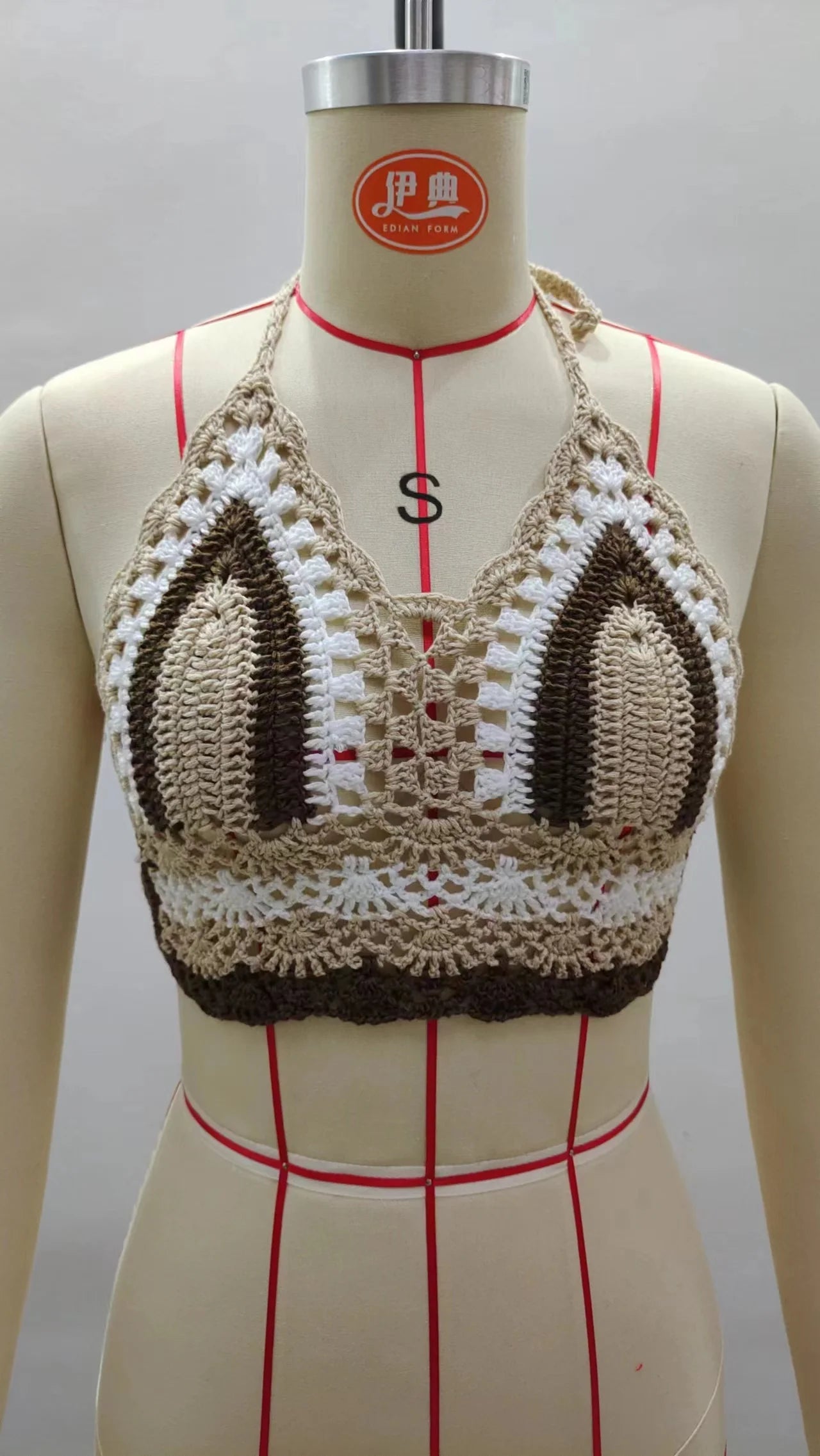 Crochet Bikini TopNew Triangle Black Bikini Top Woman Hollow Out Swimsuit Sexy Swimming Bra Large Female Swimwear S M L XL