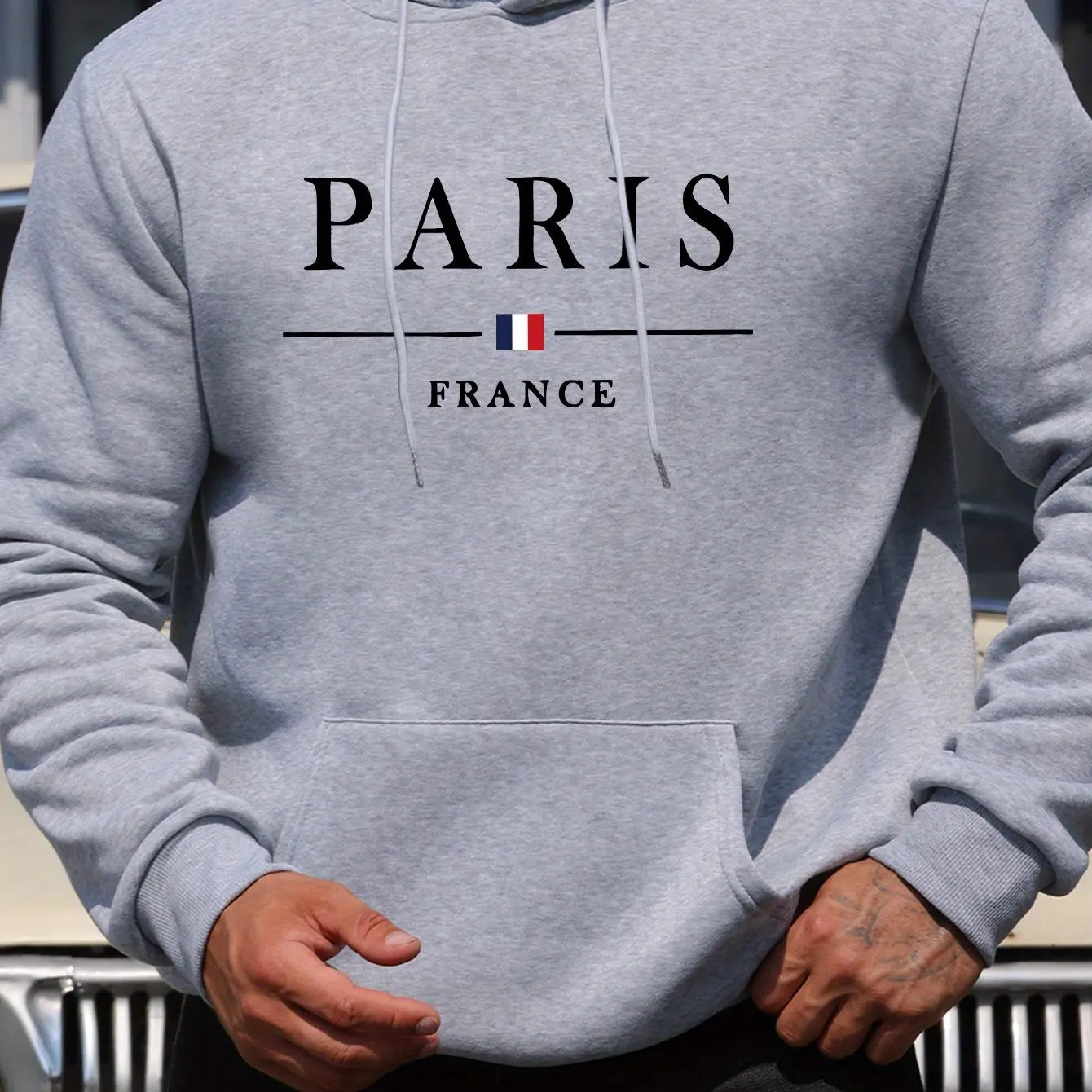 Men's autumn and winter casual fashion loose Paris letter pattern printed long sleeved hooded sweatshirt warm pullover