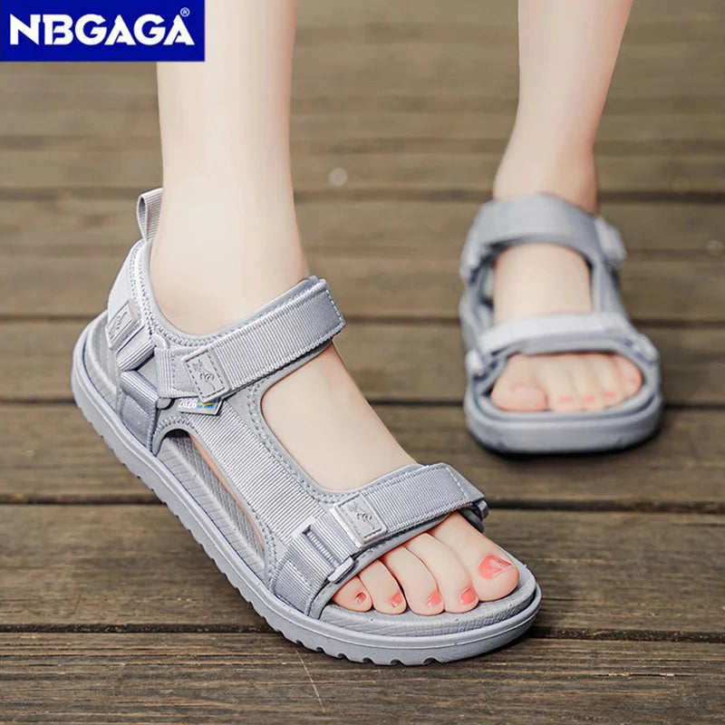Women's Summer Outdoor Sandals Breathable Anti-Slip Beach Shoes Soft Flat Bottom Walking Sandals Size 36-41